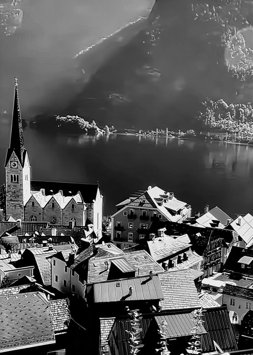 BY THE LAKE / A EUROPE FOR DREAM VACATIONS
