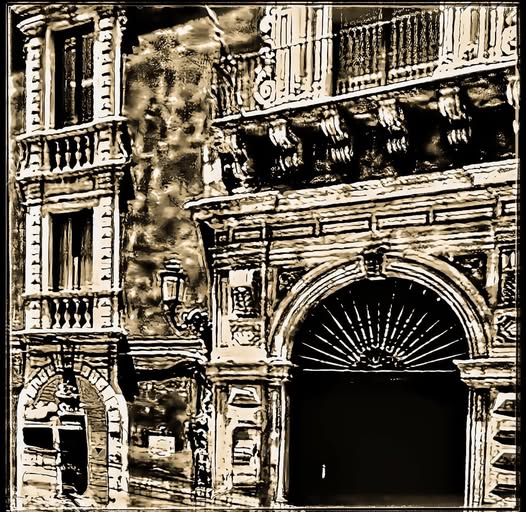 GEOMETRIES OF OLD PALACES / ON STESICORO SQUARE