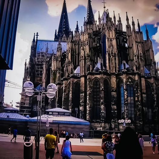 COLOGNE CATHEDRAL