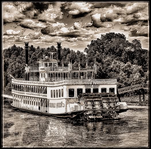 CREOLE QUEEN OF THE MISSISSIPPI