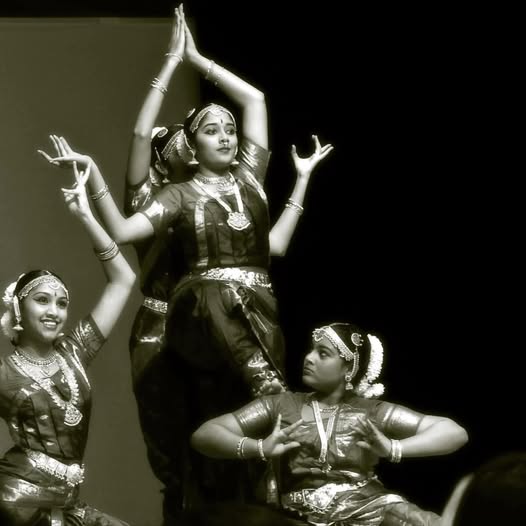 INDIAN DANCE