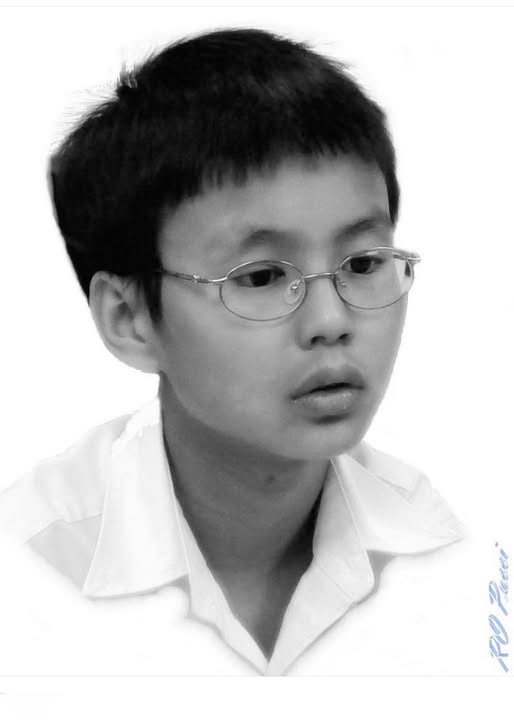 THE VIETNAMESE STUDENT
