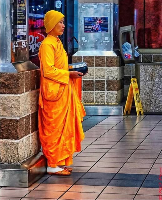 DR PEPPER AND THE MONK