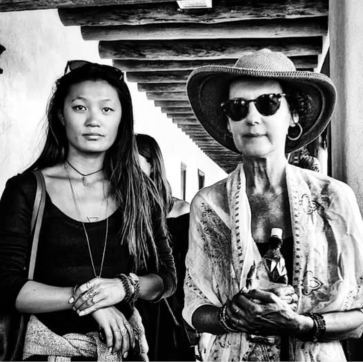 STREET PORTRAIT FOR TWO / SANTA FE, NEW MEXICO BY THE NATIVE VENDORS