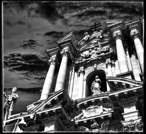 DUOMO IN SYRACUSE, SICILY